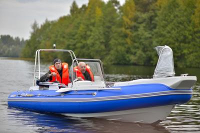 Лодка РИБ Скайбот SB 460 R